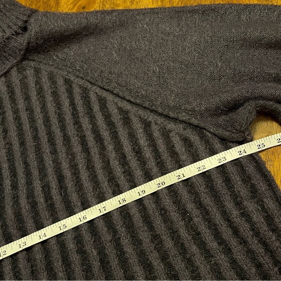 Free People Big City Turtleneck Sweater L Charcoal Soft Cozy Fall Winter Classic - Picture 5 of 13